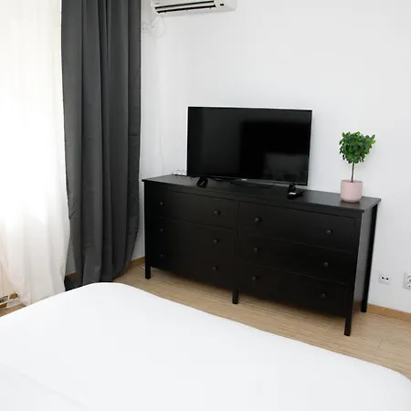 Color Corneliu Coposu No3 * Bükreş