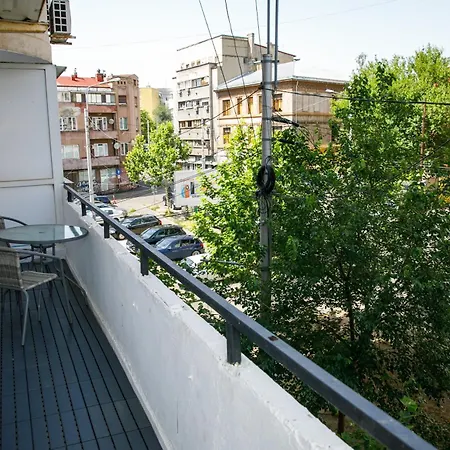 Color Corneliu Coposu No3 Bükreş