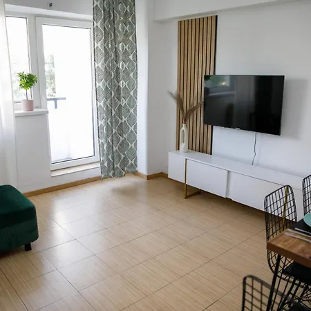 Color Corneliu Coposu No3 * Bükreş