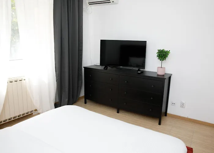 Color Corneliu Coposu No3 * Bucureşti