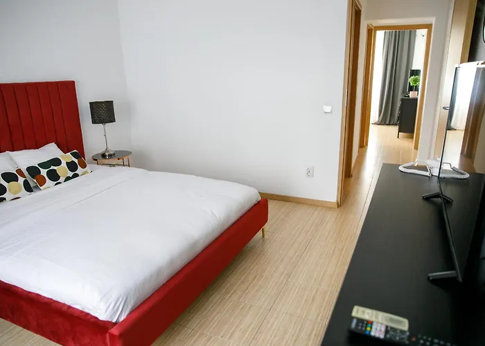 Color Corneliu Coposu No3 * ブカレスト