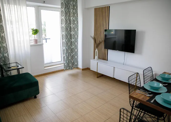 Color Corneliu Coposu No3 * بوخارست